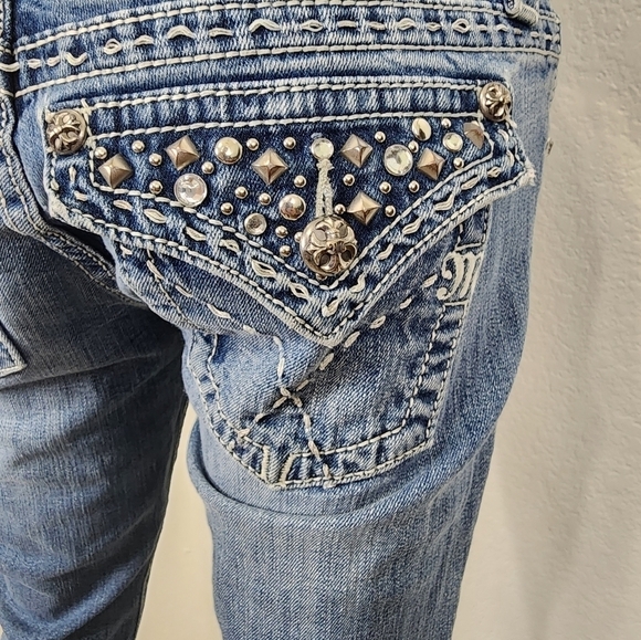 Miss Me Bootcut Low Rise Embellished Jeans Size 29 - Picture 5 of 15